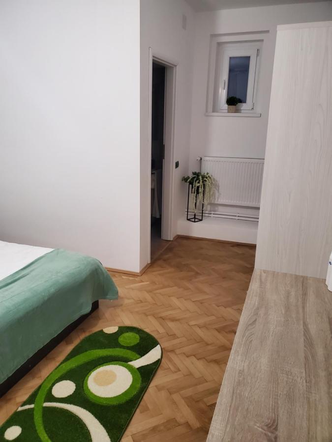 Basarab 3 Apartment Brasov Ngoại thất bức ảnh